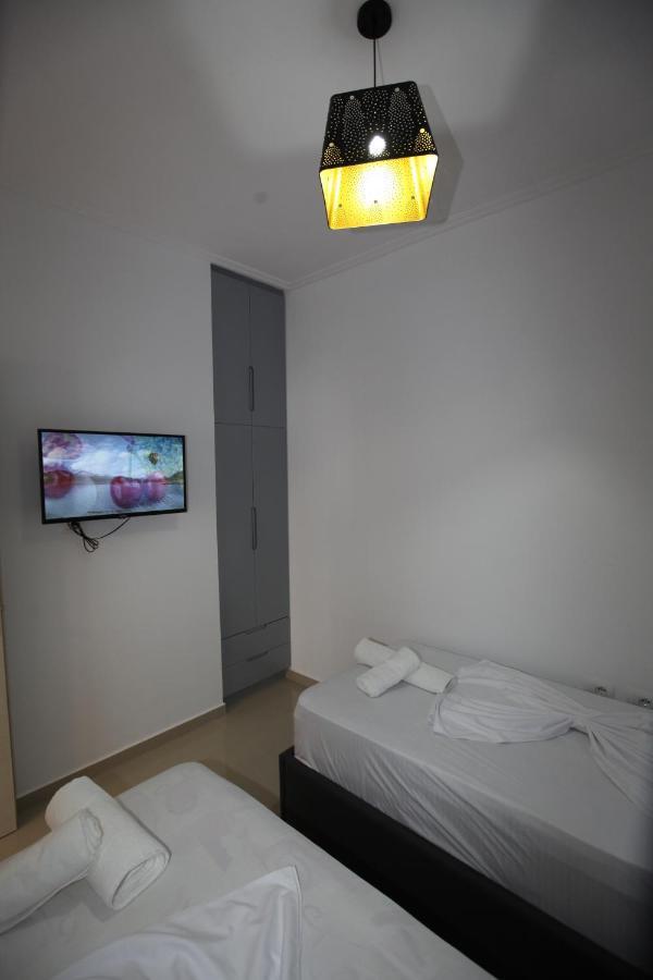Deda Apartments Sarandë Eksteriør bilde