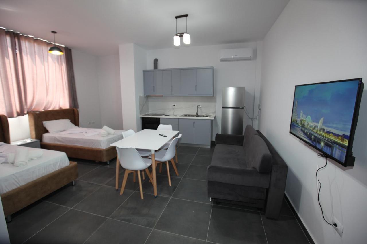 Deda Apartments Sarandë Eksteriør bilde