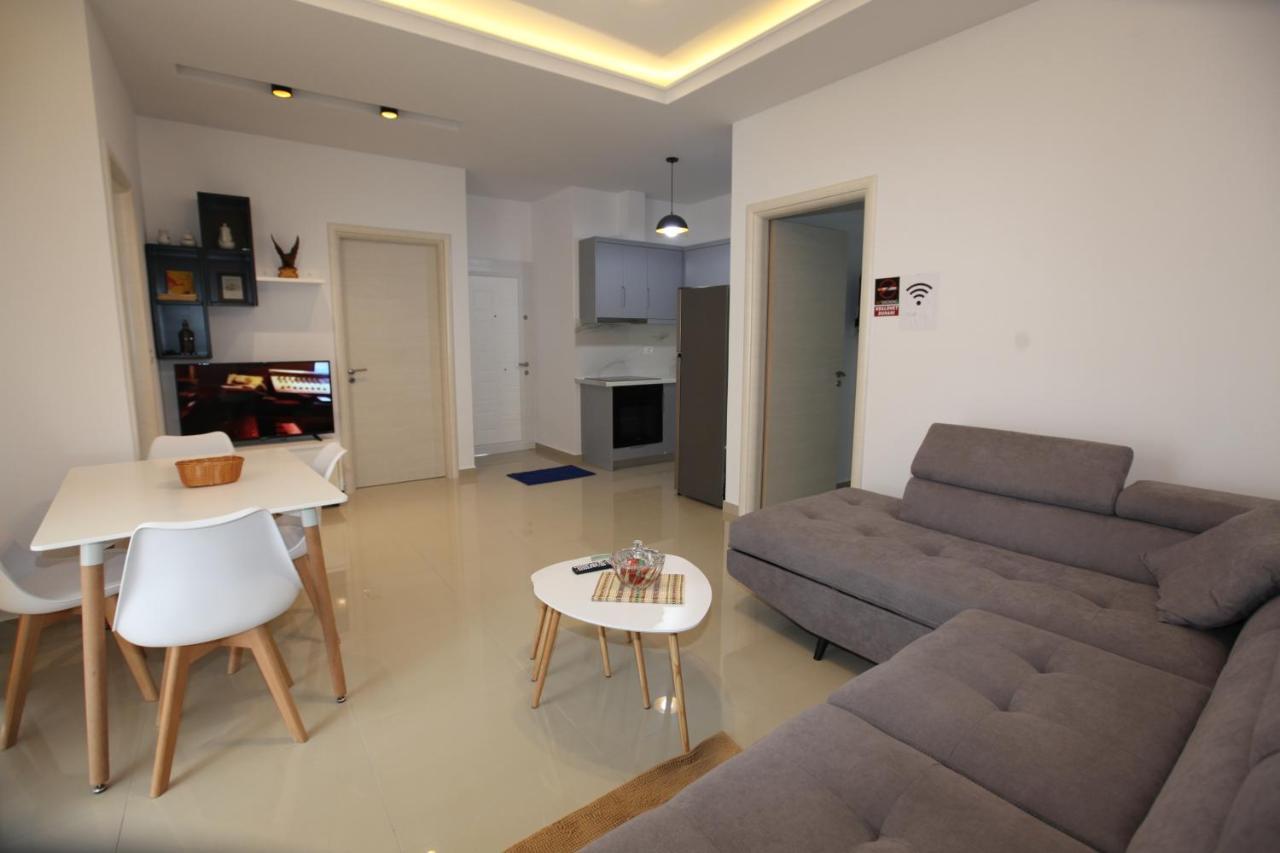Deda Apartments Sarandë Eksteriør bilde