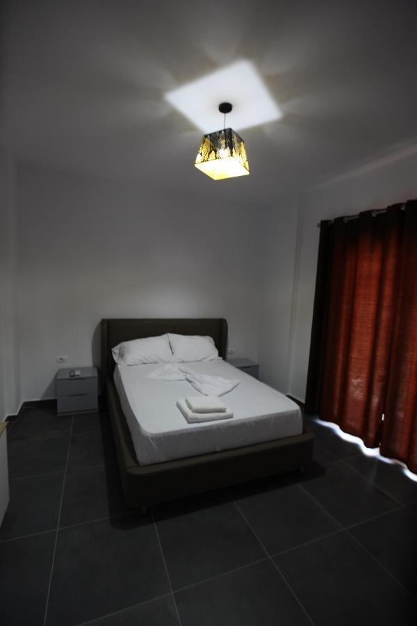 Deda Apartments Sarandë Eksteriør bilde
